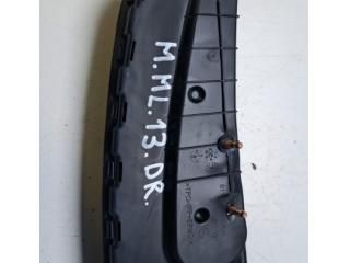 bontott MERCEDES-BENZ M-CLASS Jobb Oldallégzsák