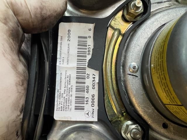 bontott MERCEDES-BENZ M-CLASS Kormánylégzsák