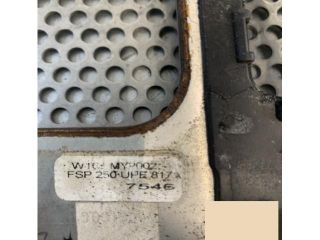 bontott MERCEDES-BENZ M-CLASS Középső Kardánbox Burkolat