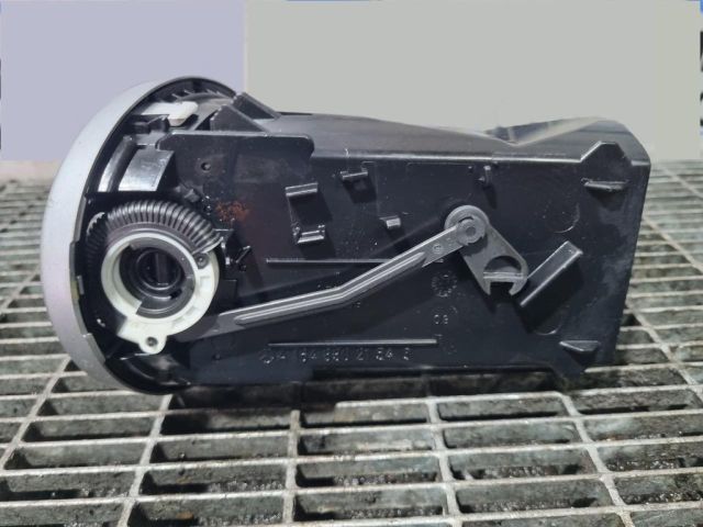 bontott MERCEDES-BENZ M-CLASS Középső Szellőző