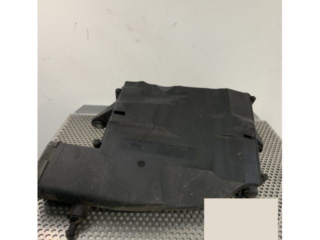 bontott MERCEDES-BENZ M-CLASS Légszűrő Ház