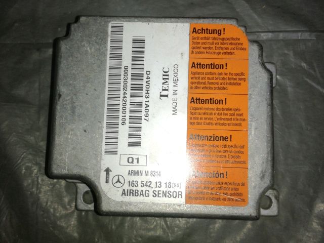 bontott MERCEDES-BENZ M-CLASS Légzsák Elektronika