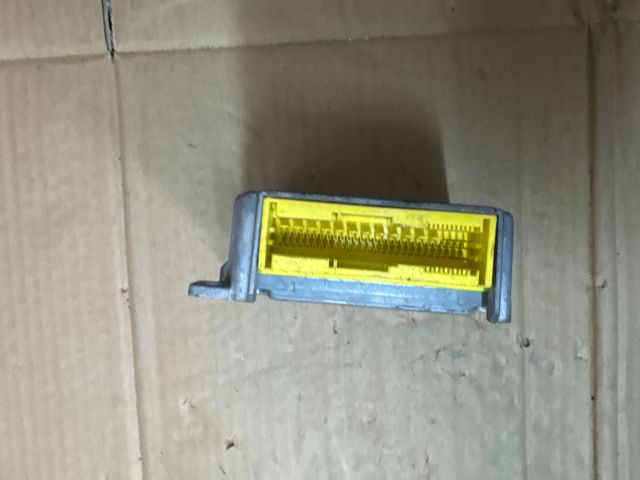 bontott MERCEDES-BENZ M-CLASS Légzsák Elektronika