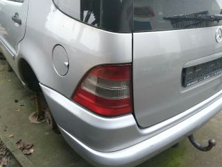 bontott MERCEDES-BENZ M-CLASS Termosztátház