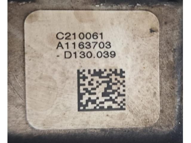 bontott MERCEDES-BENZ M-CLASS Első Differenciálmű