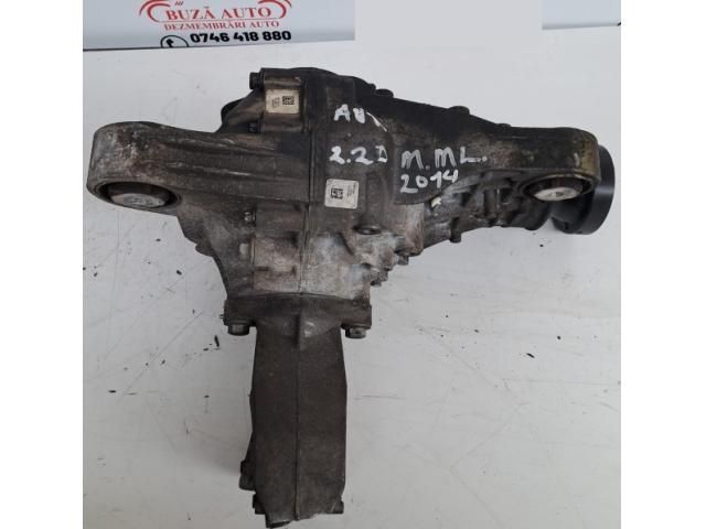 bontott MERCEDES-BENZ M-CLASS Első Differenciálmű