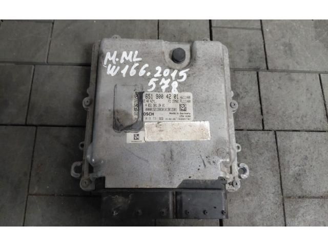 bontott MERCEDES-BENZ M-CLASS Motorvezérlő