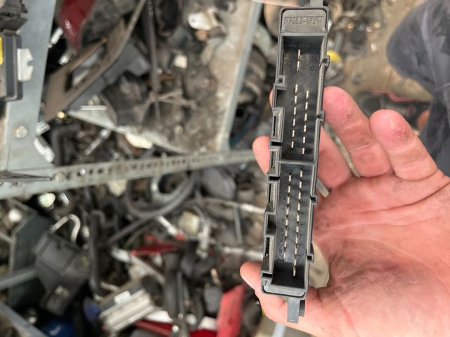 bontott MERCEDES-BENZ M-CLASS Automata Váltó Elektronika