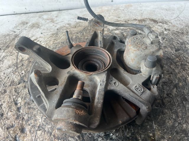 bontott MERCEDES-BENZ M-CLASS Bal első Csonkállvány Kerékaggyal