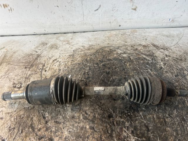 bontott MERCEDES-BENZ M-CLASS Bal Féltengely