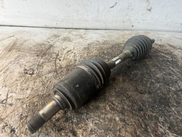 bontott MERCEDES-BENZ M-CLASS Bal Féltengely