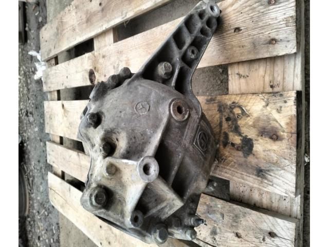 bontott MERCEDES-BENZ M-CLASS Első Differenciálmű