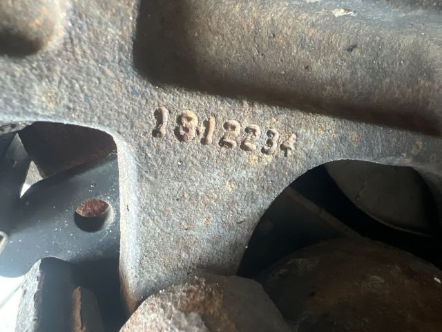 bontott MERCEDES-BENZ M-CLASS Jobb első Csonkállvány Kerékaggyal