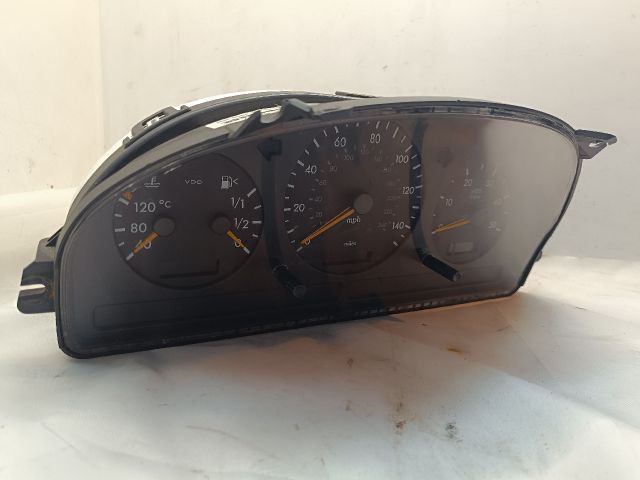 bontott MERCEDES-BENZ M-CLASS Kilométeróra