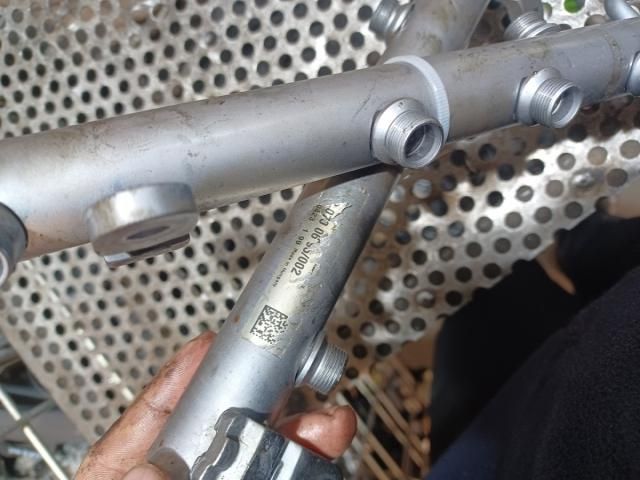 bontott MERCEDES-BENZ M-CLASS Közösnyomócső