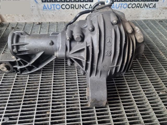 bontott MERCEDES-BENZ M-CLASS Osztómű