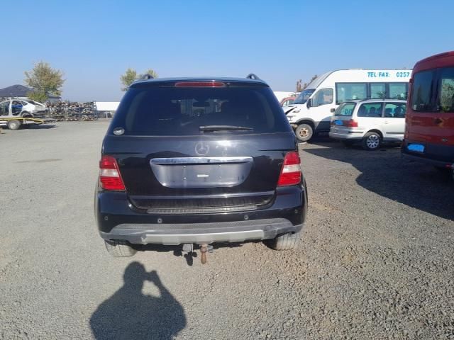 bontott MERCEDES-BENZ M-CLASS Porlasztó (1 db)