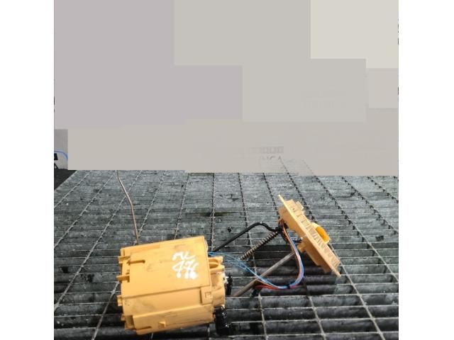 bontott MERCEDES-BENZ M-CLASS Üzemanyag Szivattyú