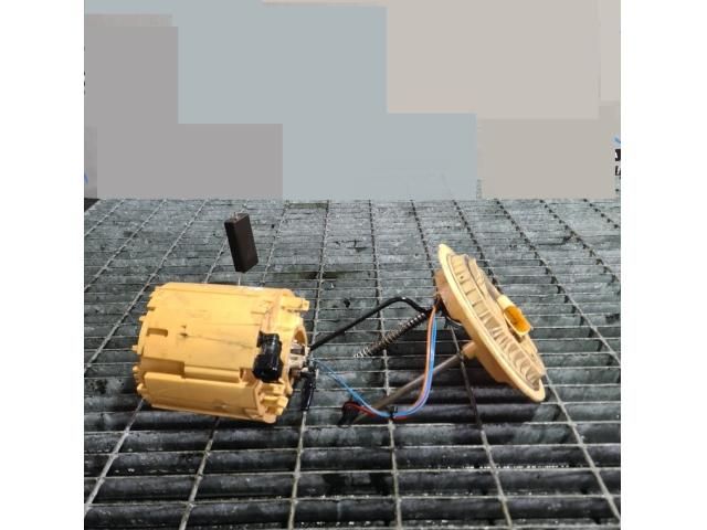 bontott MERCEDES-BENZ M-CLASS Üzemanyag Szivattyú