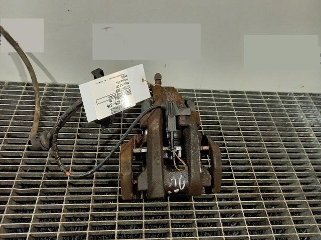 bontott MERCEDES-BENZ M-CLASS Bal hátsó Féknyereg Munkahengerrel