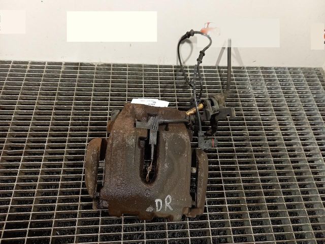 bontott MERCEDES-BENZ M-CLASS Jobb első Féknyereg Munkahengerrel