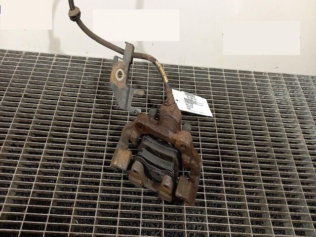 bontott MERCEDES-BENZ M-CLASS Jobb hátsó Féknyereg Munkahengerrel