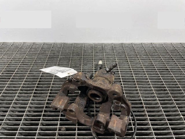 bontott MERCEDES-BENZ M-CLASS Jobb hátsó Féknyereg Munkahengerrel