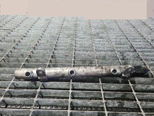 bontott MERCEDES-BENZ M-CLASS Közösnyomócső