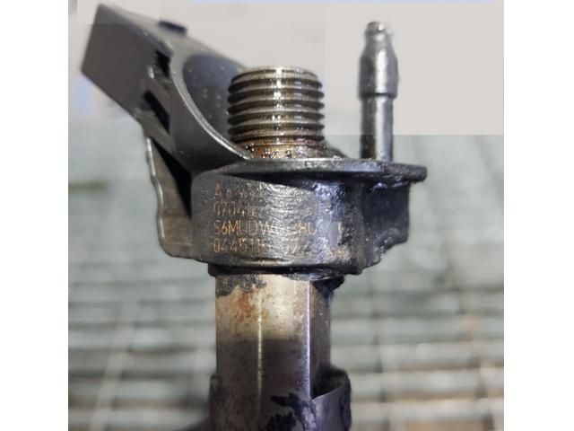 bontott MERCEDES-BENZ M-CLASS Porlasztó (1 db)