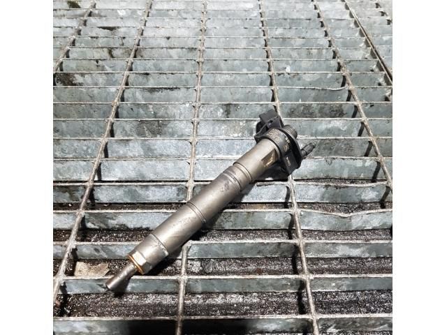 bontott MERCEDES-BENZ M-CLASS Porlasztó (1 db)