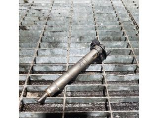 bontott MERCEDES-BENZ M-CLASS Porlasztó (1 db)