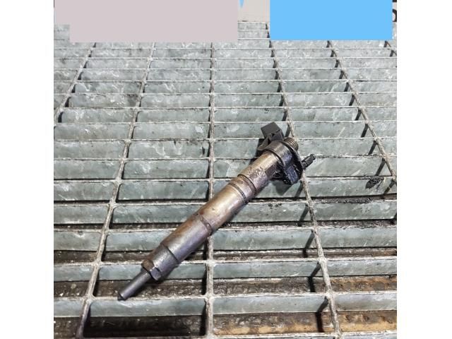 bontott MERCEDES-BENZ M-CLASS Porlasztó (1 db)