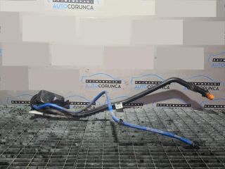 bontott MERCEDES-BENZ M-CLASS Tankbetöltő Cső (Fém)