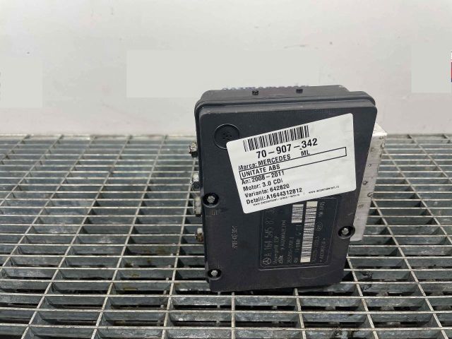 bontott MERCEDES-BENZ M-CLASS ABS Kocka