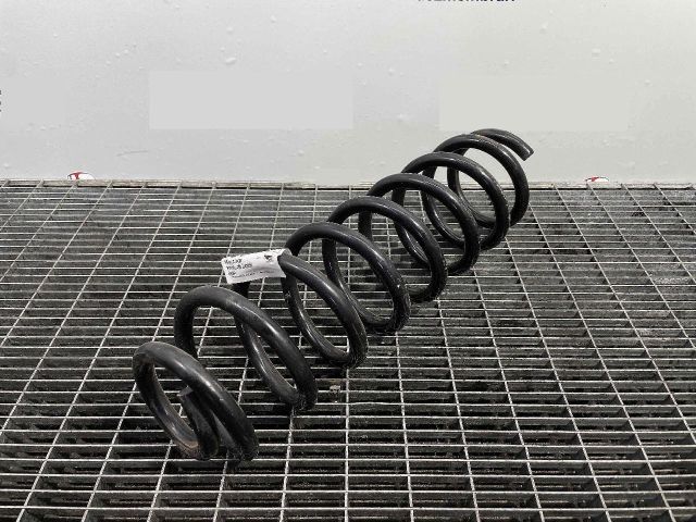 bontott MERCEDES-BENZ M-CLASS Első Rugó