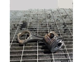 bontott MERCEDES-BENZ M-CLASS Dugattyú