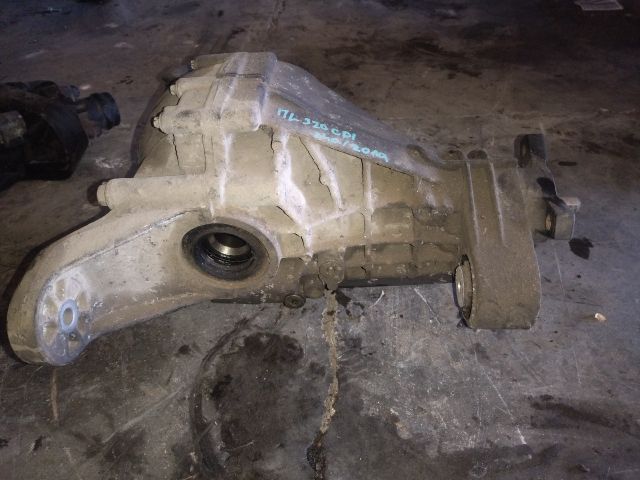 bontott MERCEDES-BENZ M-CLASS Hátsó Differenciálmű