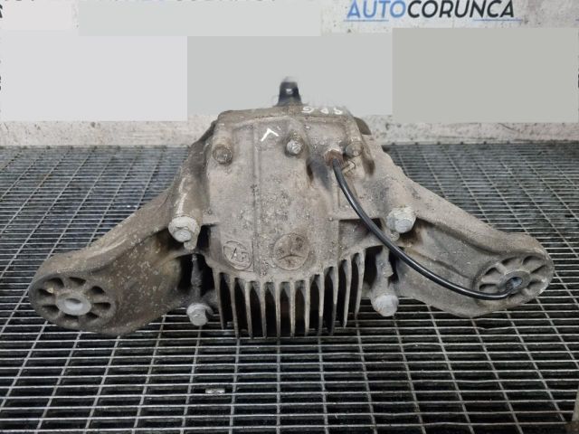 bontott MERCEDES-BENZ M-CLASS Hátsó Differenciálmű