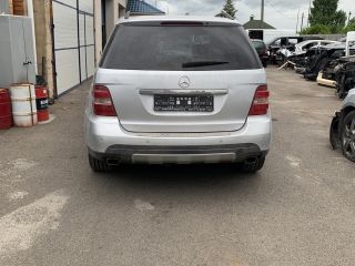 bontott MERCEDES-BENZ M-CLASS Hátsó Differenciálmű