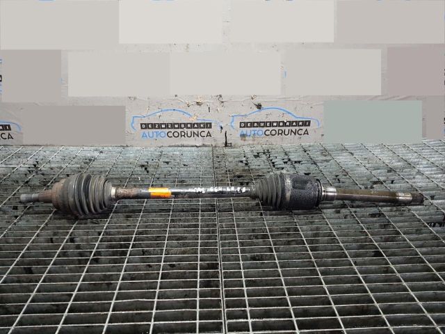 bontott MERCEDES-BENZ M-CLASS Jobb Féltengely