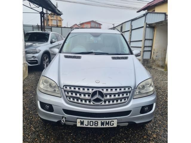 bontott MERCEDES-BENZ M-CLASS Jobb hátsó Féltengely