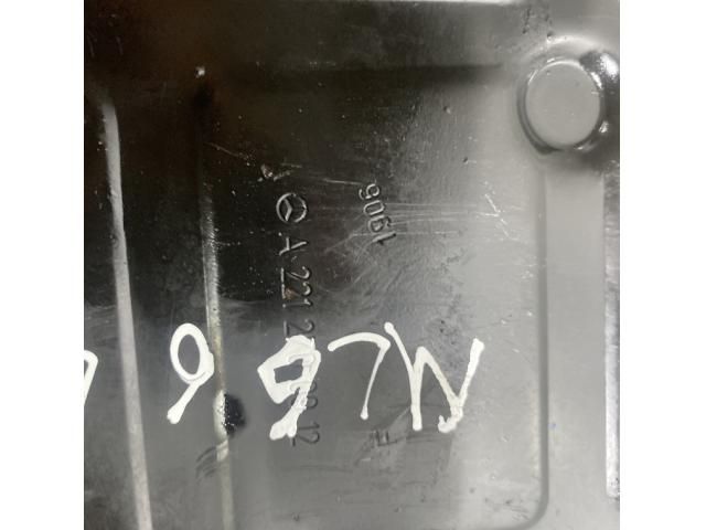 bontott MERCEDES-BENZ M-CLASS Komplett Vezérlés Burkolat