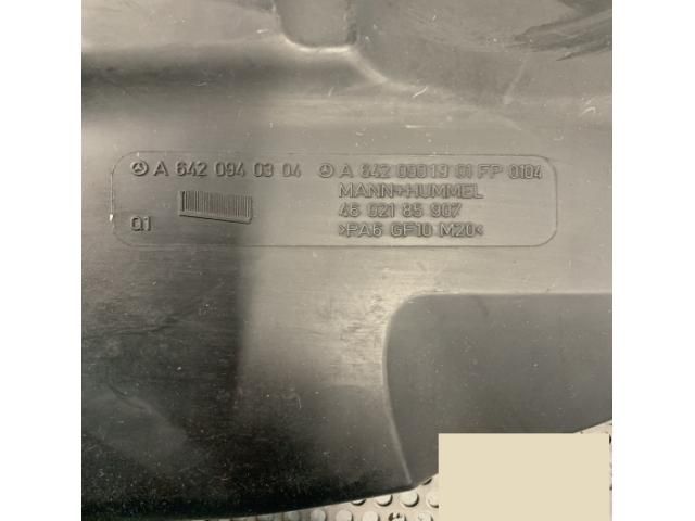 bontott MERCEDES-BENZ M-CLASS Légszűrő Ház