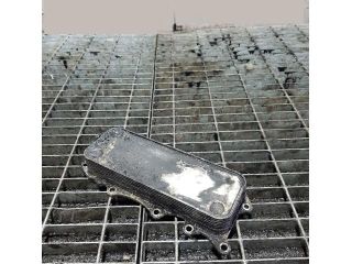 bontott MERCEDES-BENZ M-CLASS Olajhűtő