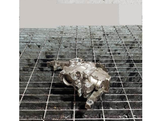 bontott MERCEDES-BENZ M-CLASS Olajszivattyú