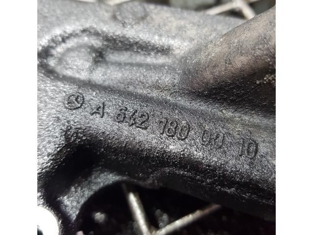 bontott MERCEDES-BENZ M-CLASS Olajszűrő Ház