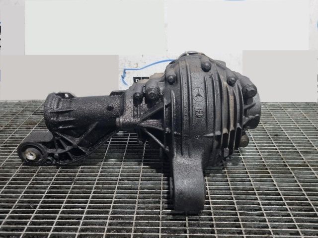 bontott MERCEDES-BENZ M-CLASS Osztómű