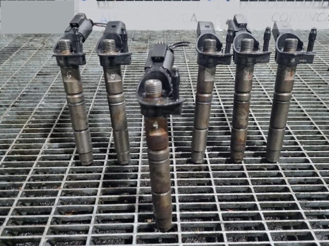 bontott MERCEDES-BENZ M-CLASS Porlasztó (1 db)