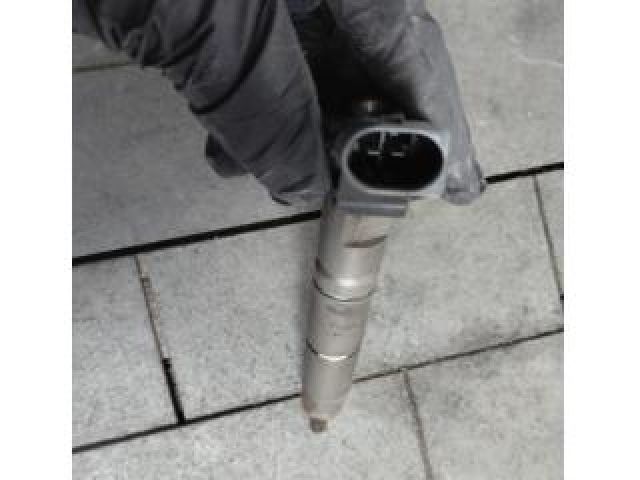 bontott MERCEDES-BENZ M-CLASS Porlasztó (1 db)