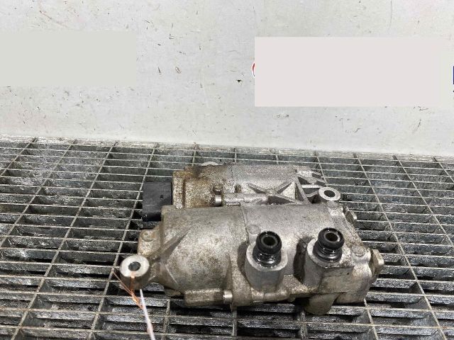 bontott MERCEDES-BENZ M-CLASS Olajszivattyú